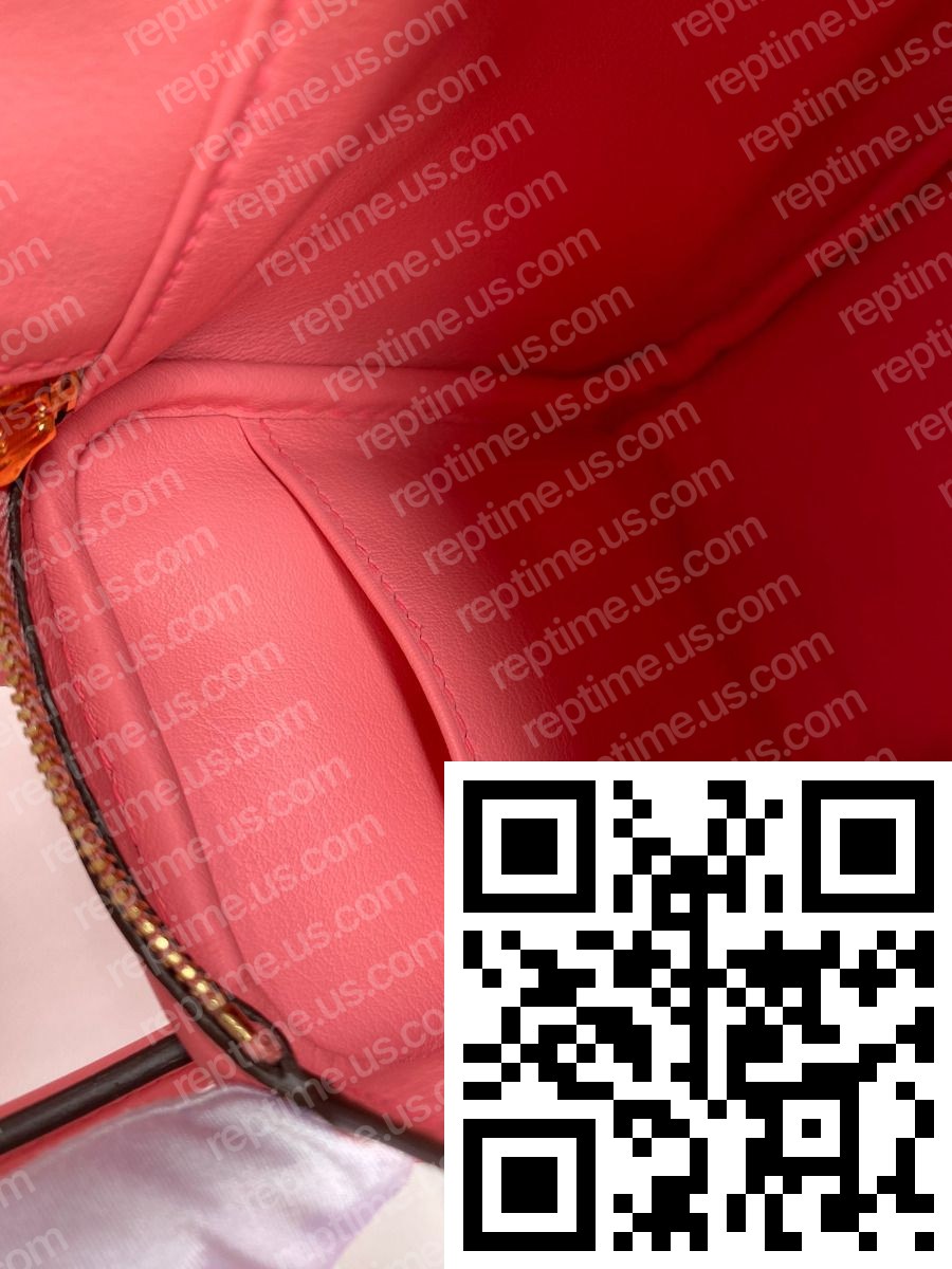 Hermes Mini Lindy Handmade Bag In Rose Lipstick Swift Leather - Image 9