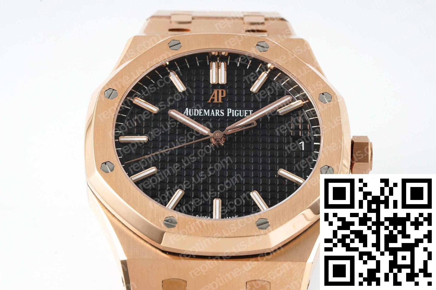 Audemars Piguet Royal Oak 15500OR.OO.1220OR.01 V2 Black Dial - Image 2