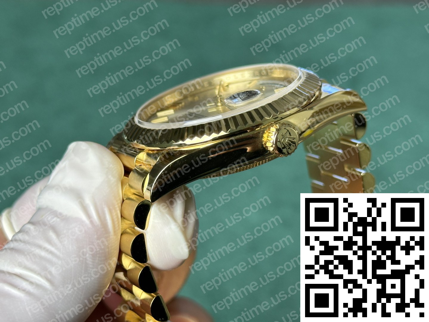 Custom Made 18k Yellow Gold Plated Rolex Day Date Silver Dial 40mm M228238-0002 - Image 4