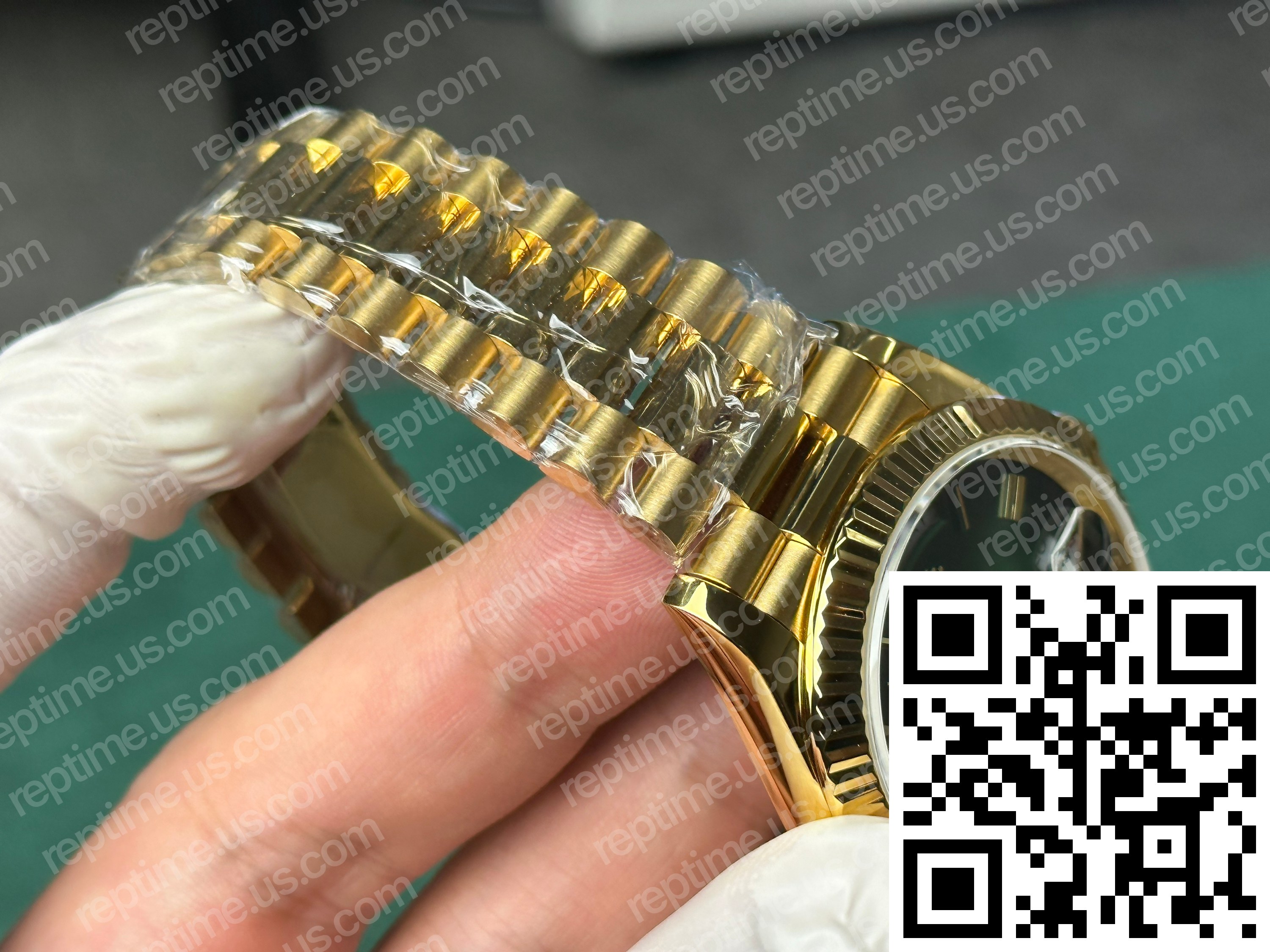 Custom Made 18k Yellow Gold Plated Rolex Day Date 40mm Green Ombre Dial 2024 - Image 4